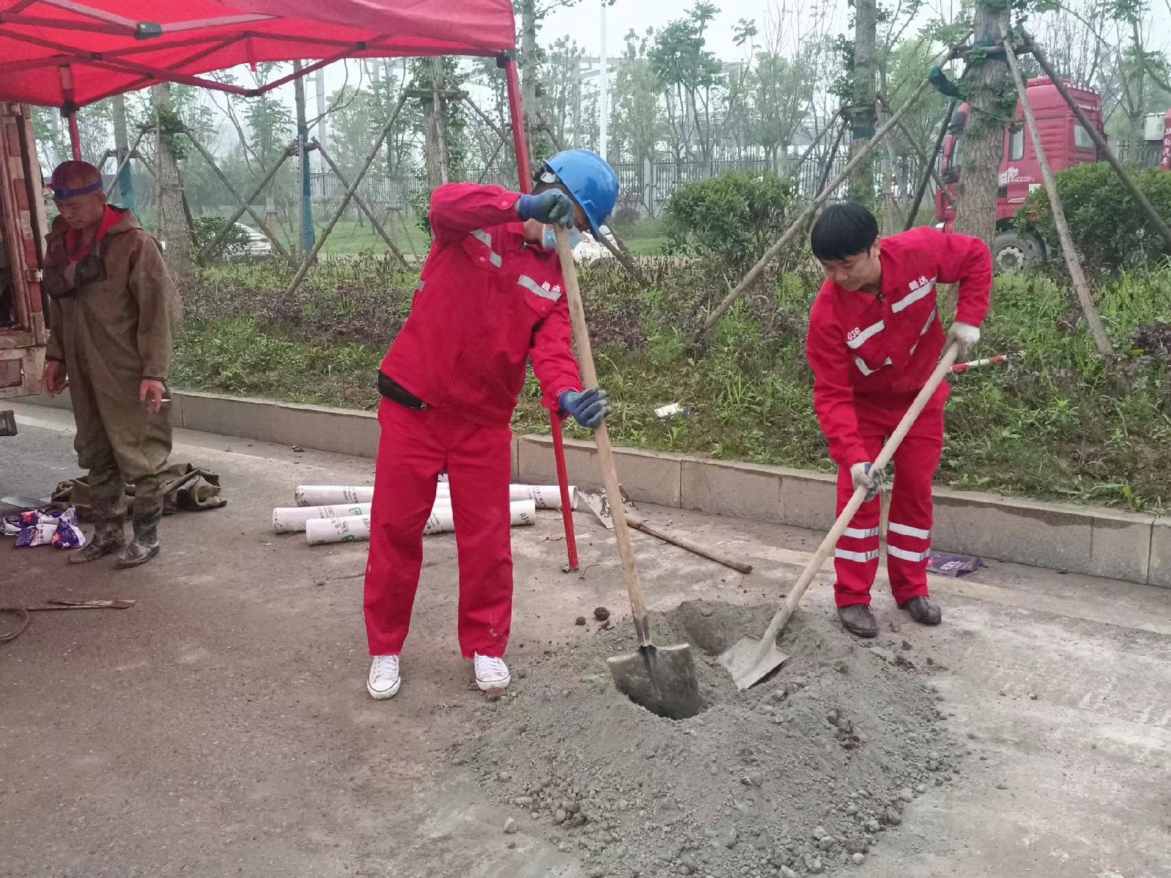 大理管道疏通哪家好】及时进行市政管道清淤
